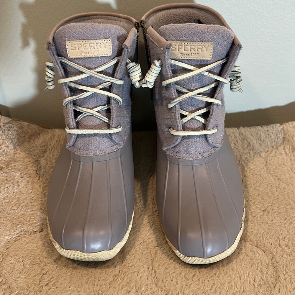 Sperry Wool Rainboots. Size 7